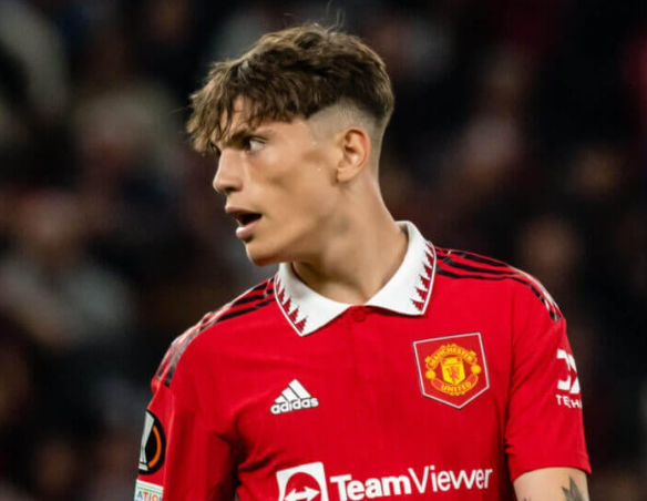 切尔西“蓝色魔力”慈善活动：以足球之名传递温暖与归属