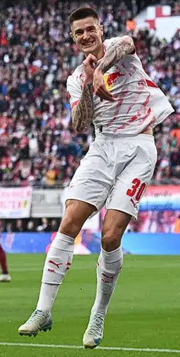 舍什科：替补奇兵，于困境中为曼联力挽狂澜