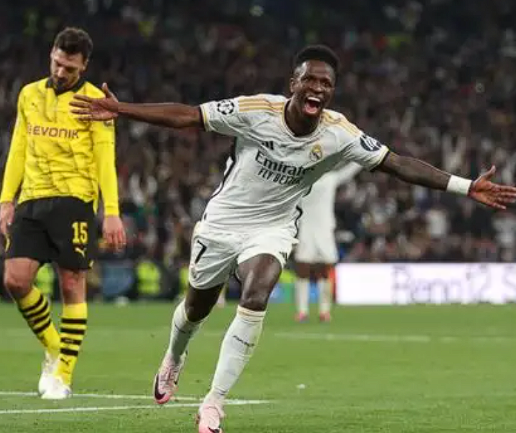 维尼修斯欧冠淘汰赛破门，创巴西球员新纪录